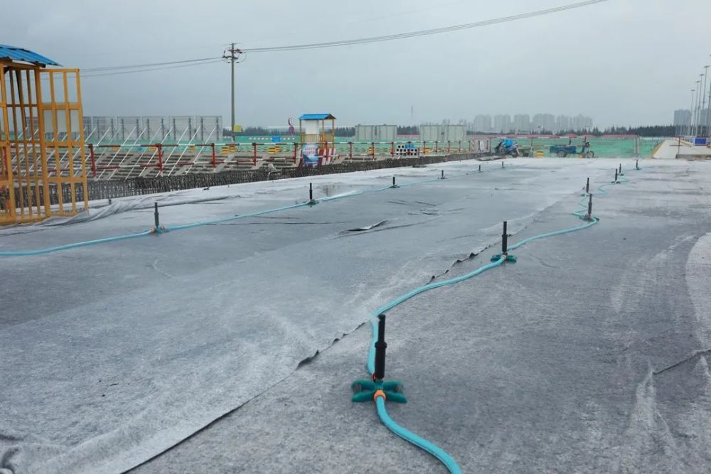 混凝土澆筑與養護施工要點